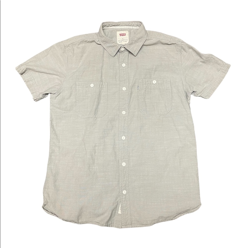 Levi’s button down t-shirt.        B2